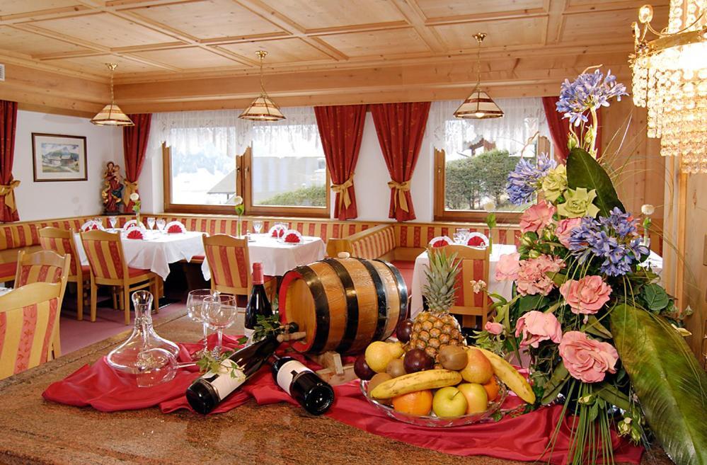 Hotel Talblick Ортизей Екстериор снимка