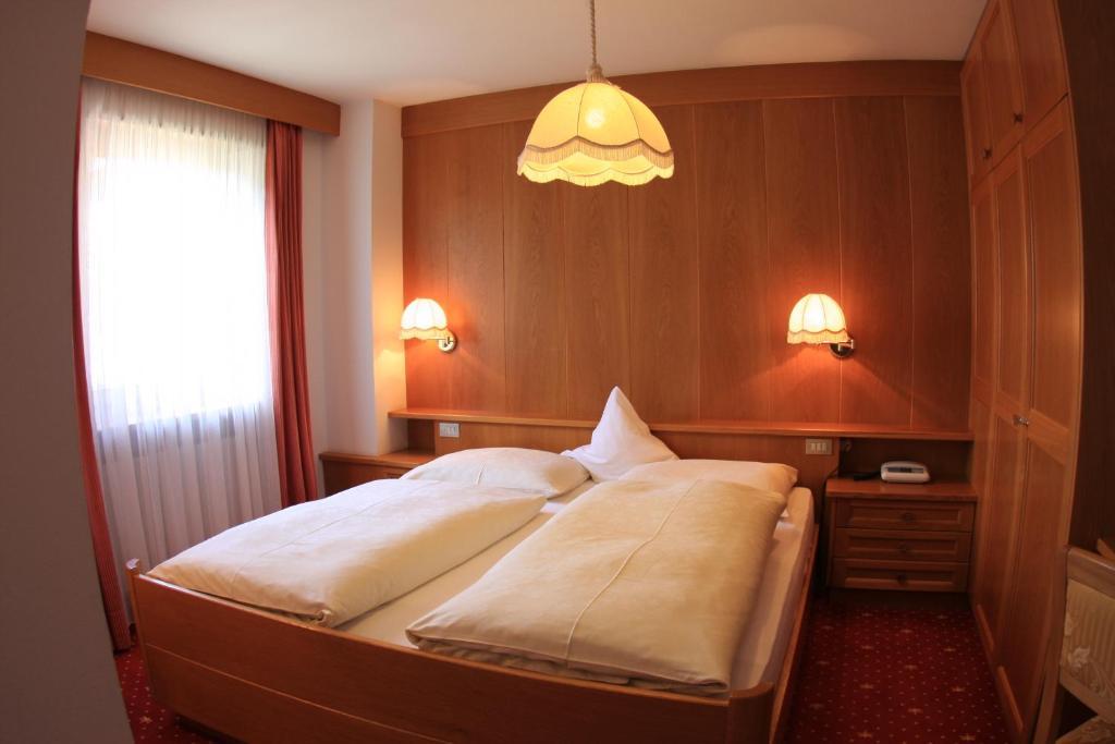 Hotel Talblick Ортизей Стая снимка